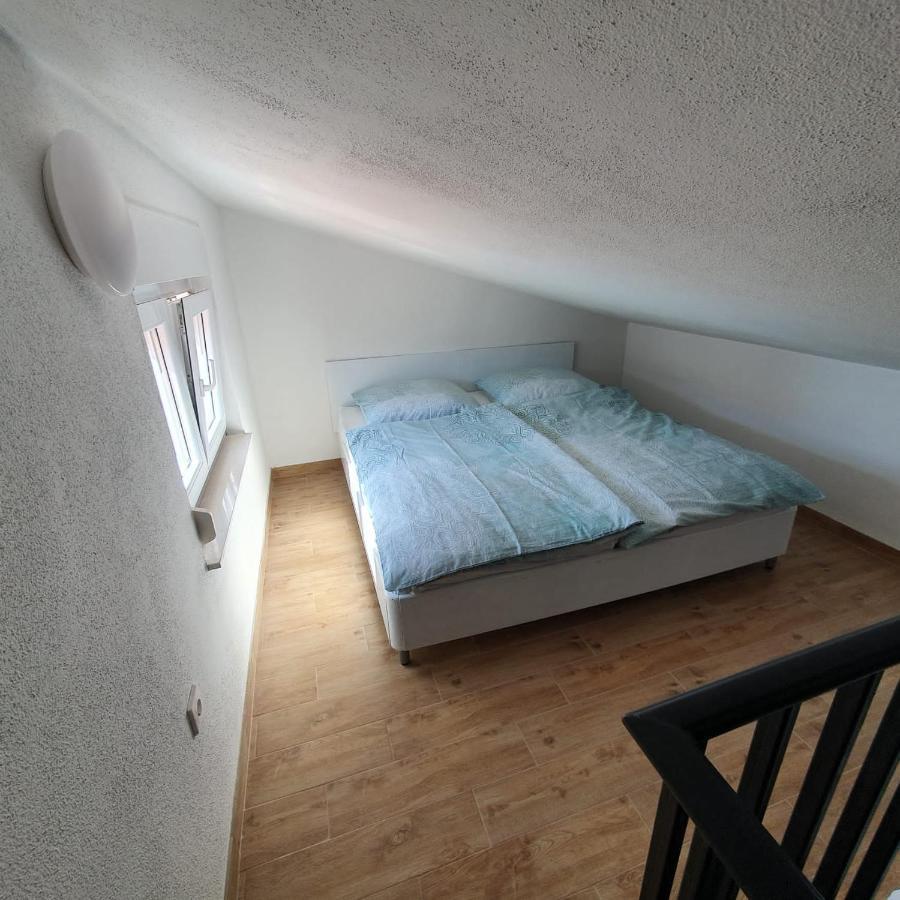 Botic Trogir